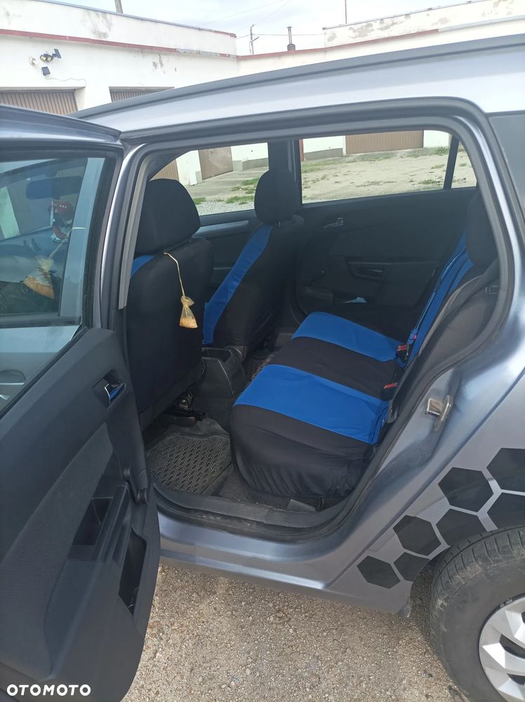 Opel Astra - 12