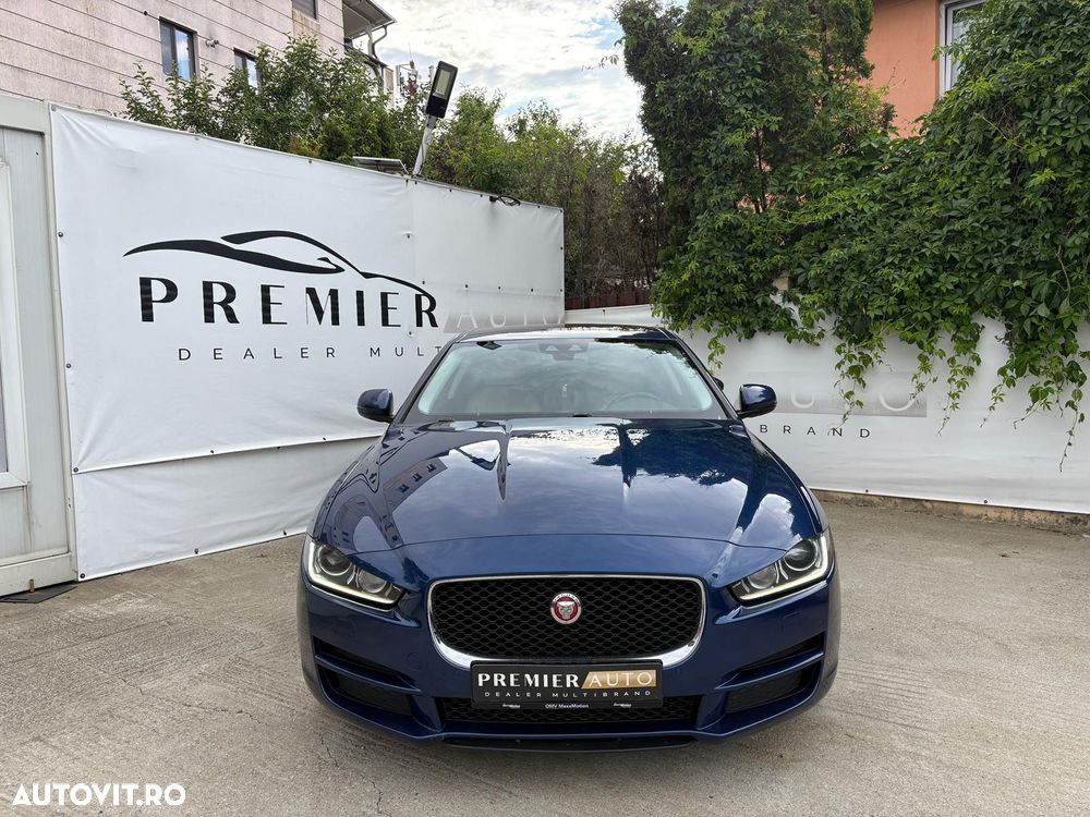 Jaguar XE E-Performance Aut. Prestige - 4