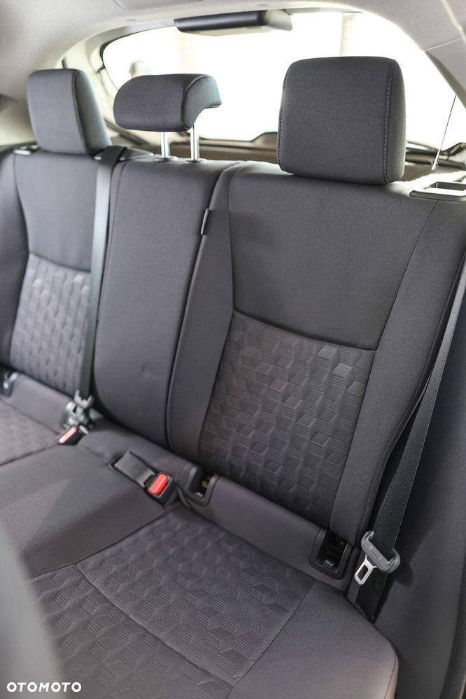 Toyota Yaris - 13
