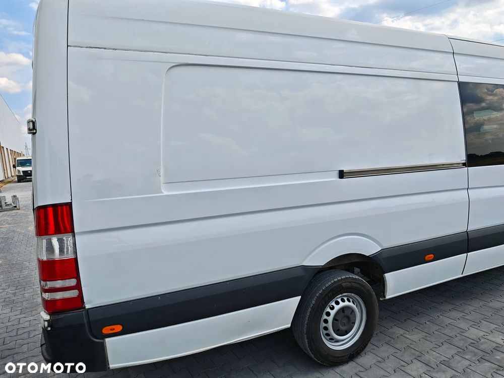 Mercedes-Benz Sprinter Furgon Brygadówka - 12
