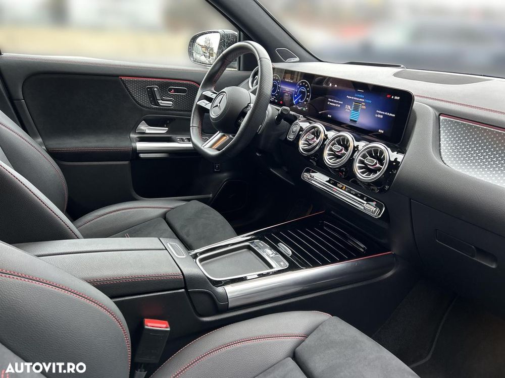 Mercedes-Benz EQA 250+ - 11