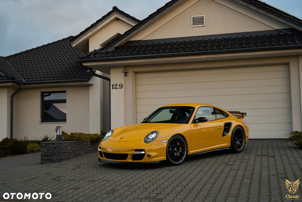 Porsche 911 - 24