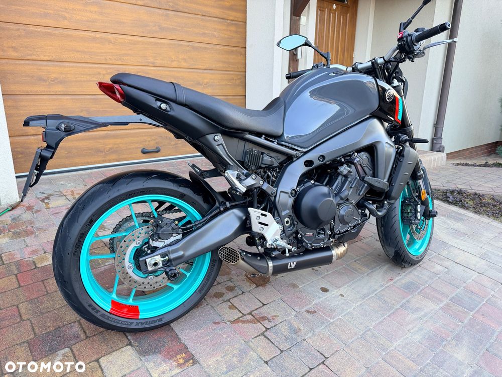 Yamaha MT - 9