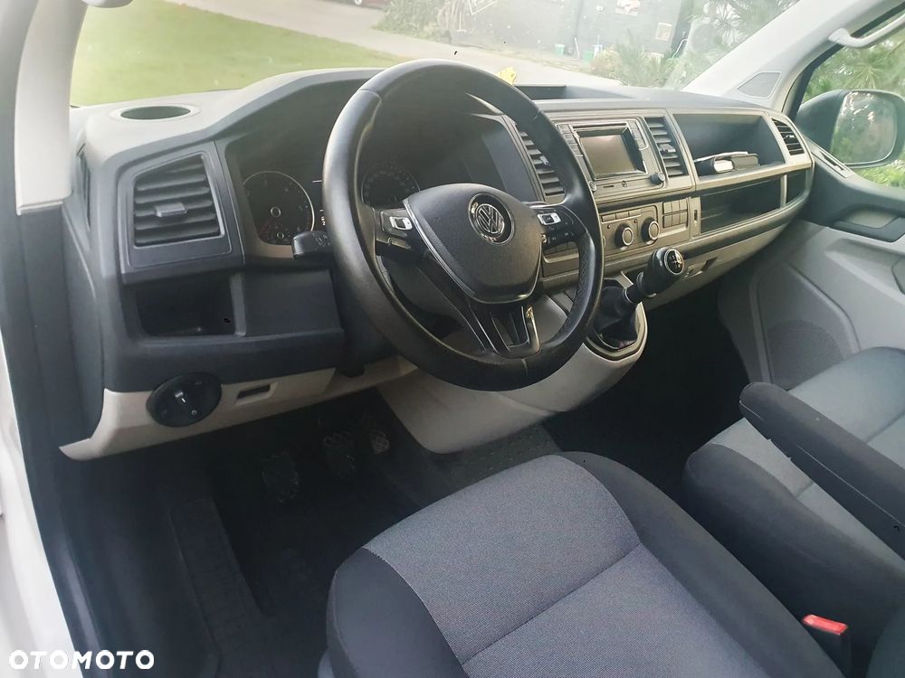 Volkswagen Transporter T6 - 7