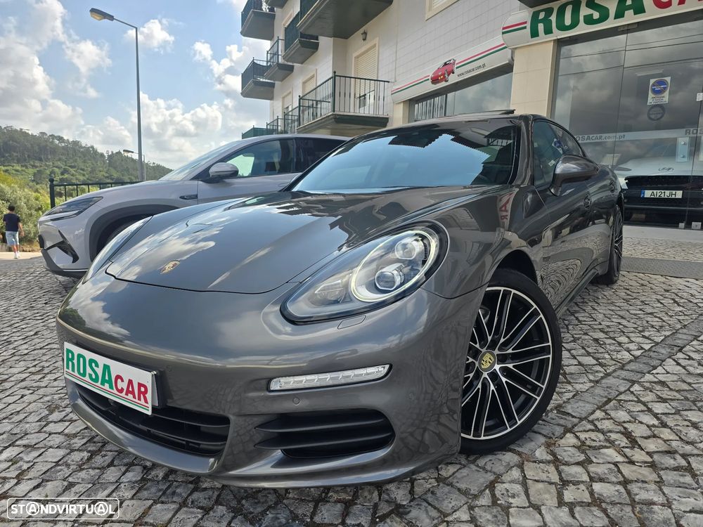 Porsche Panamera S Hybrid - 1