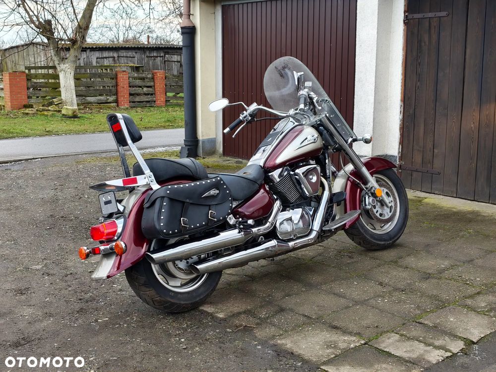 Suzuki Intruder - 2