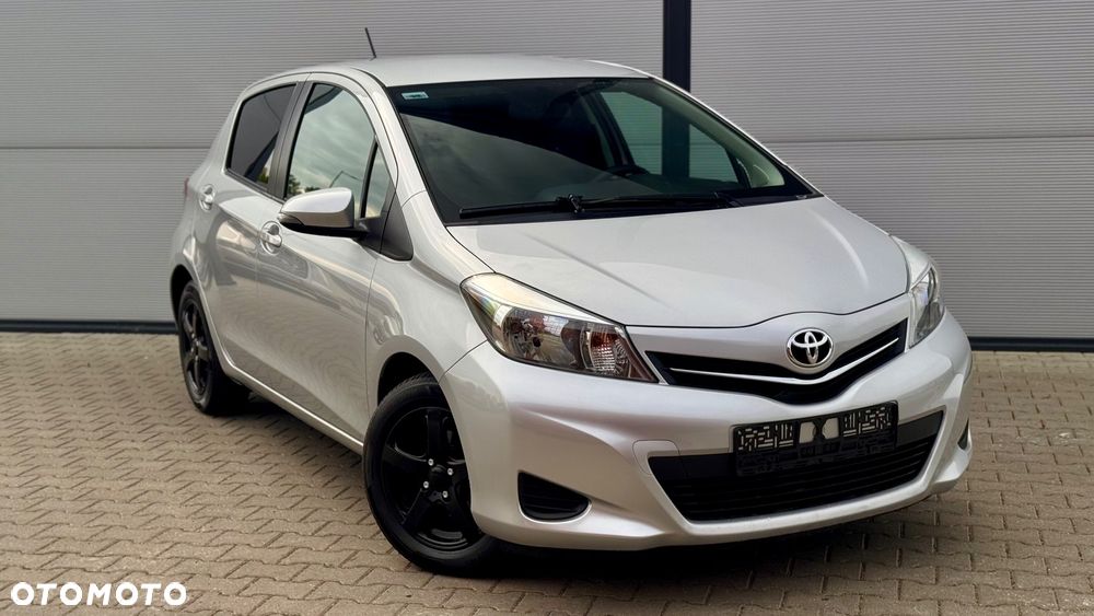 Toyota Yaris 1.3 VVT-i Luna - 12