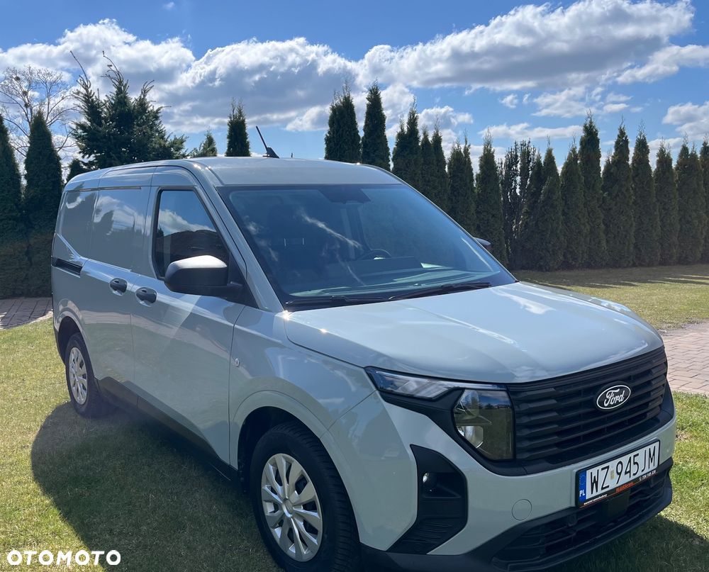 Ford Transit Courier - 2