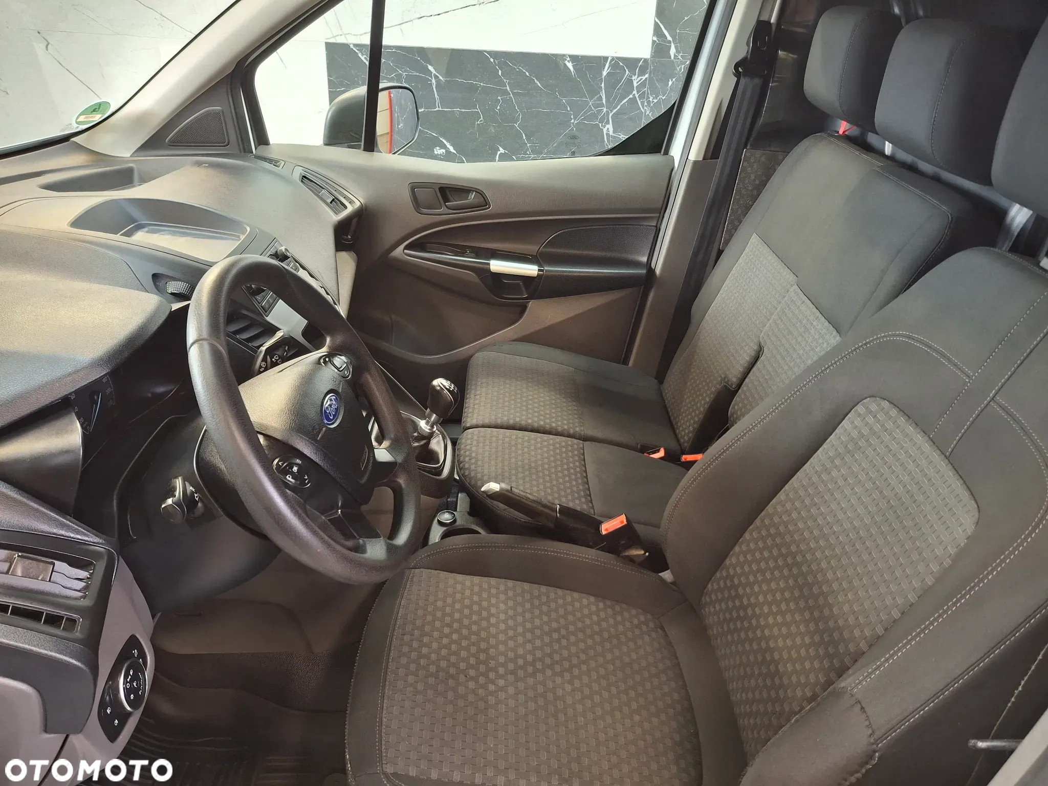 Ford Transit Connect Van Euro 6 2018r Furgon 3 Miejsca - 14