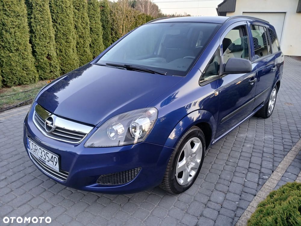 Opel Zafira - 16