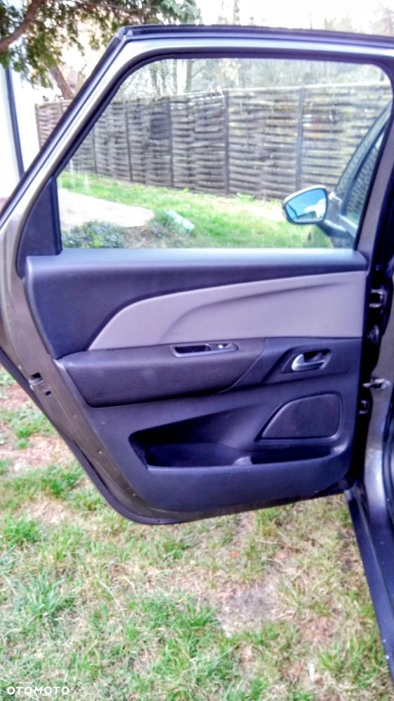 Citroën C4 Picasso BlueHDi 120 EAT6 FEEL - 27