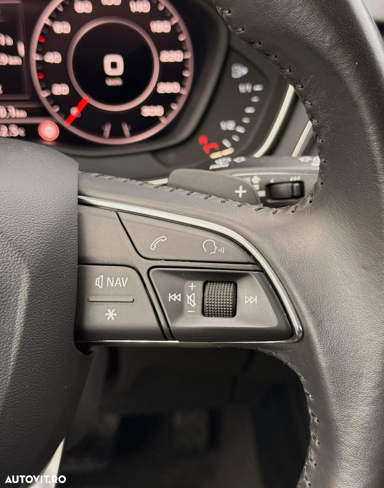 Audi A4 2.0 TDI DPF multitronic Attraction - 31