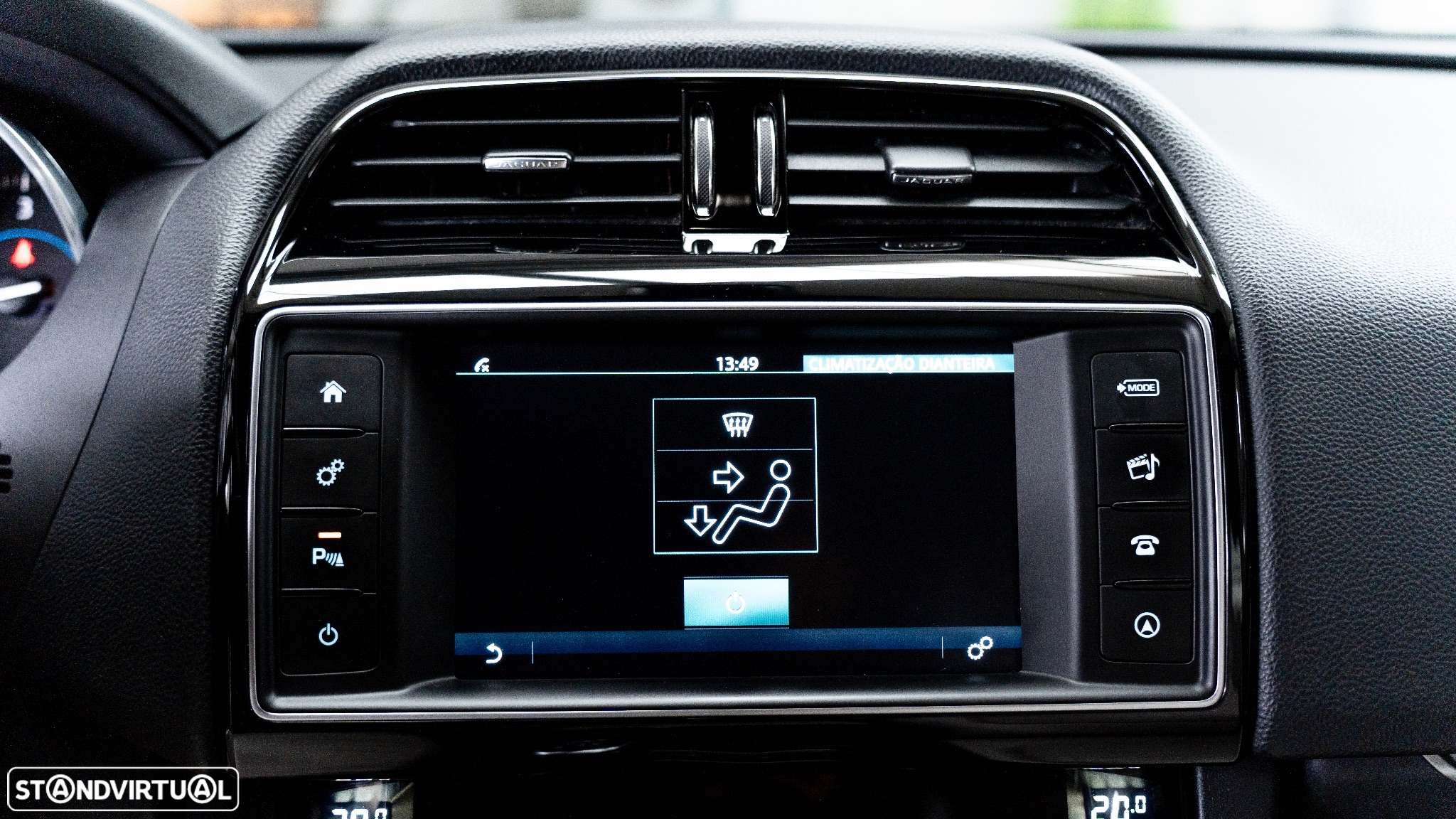 Jaguar F-Pace 2.0 i4D Pure AWD - 20