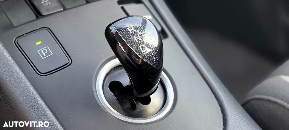 Toyota Auris 1.8 VVT-i Automatik Design Edition - 7