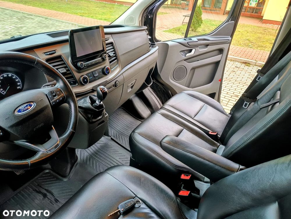 Ford Transit Custom 290 L2H1 Limited - 15