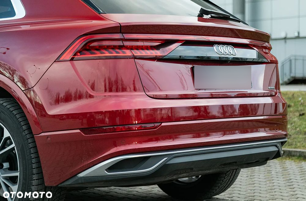 Audi Q8 - 11