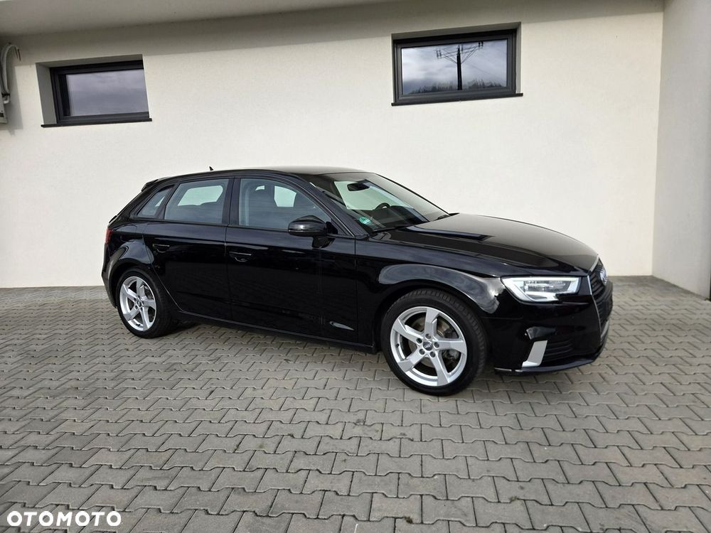 Audi A3 Sportback - 14