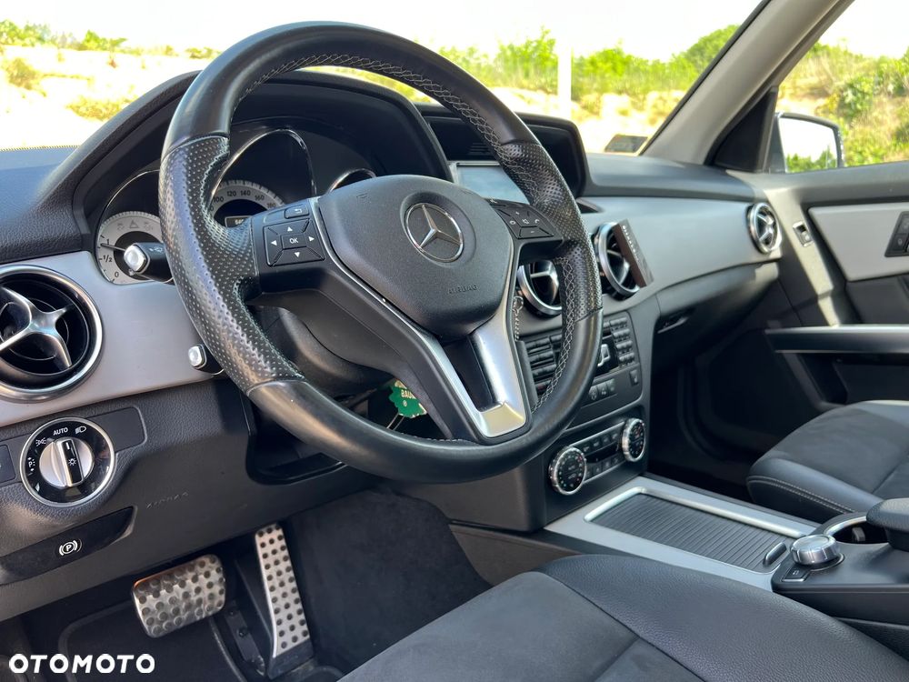Mercedes-Benz GLK 220 CDI DPF 4Matic BlueEFFICIENCY 7G-TRONIC SPORT EDITION - 9