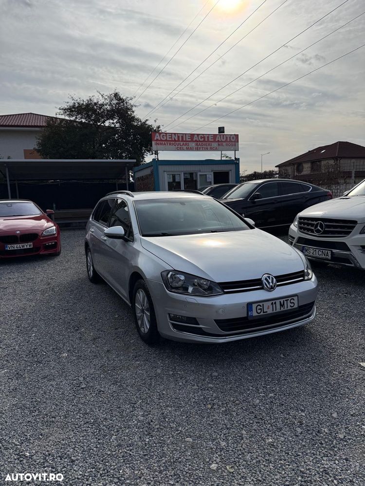 Volkswagen Golf 1.6 TDI BlueMotion Technology Trendline - 12