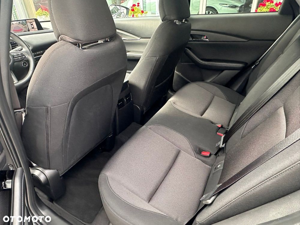 Mazda CX-30 - 12