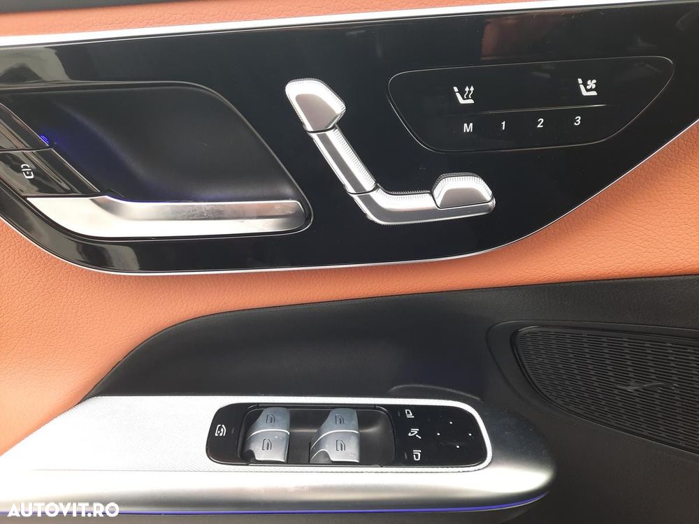 Mercedes-Benz GLC 300 e 4MATIC - 20