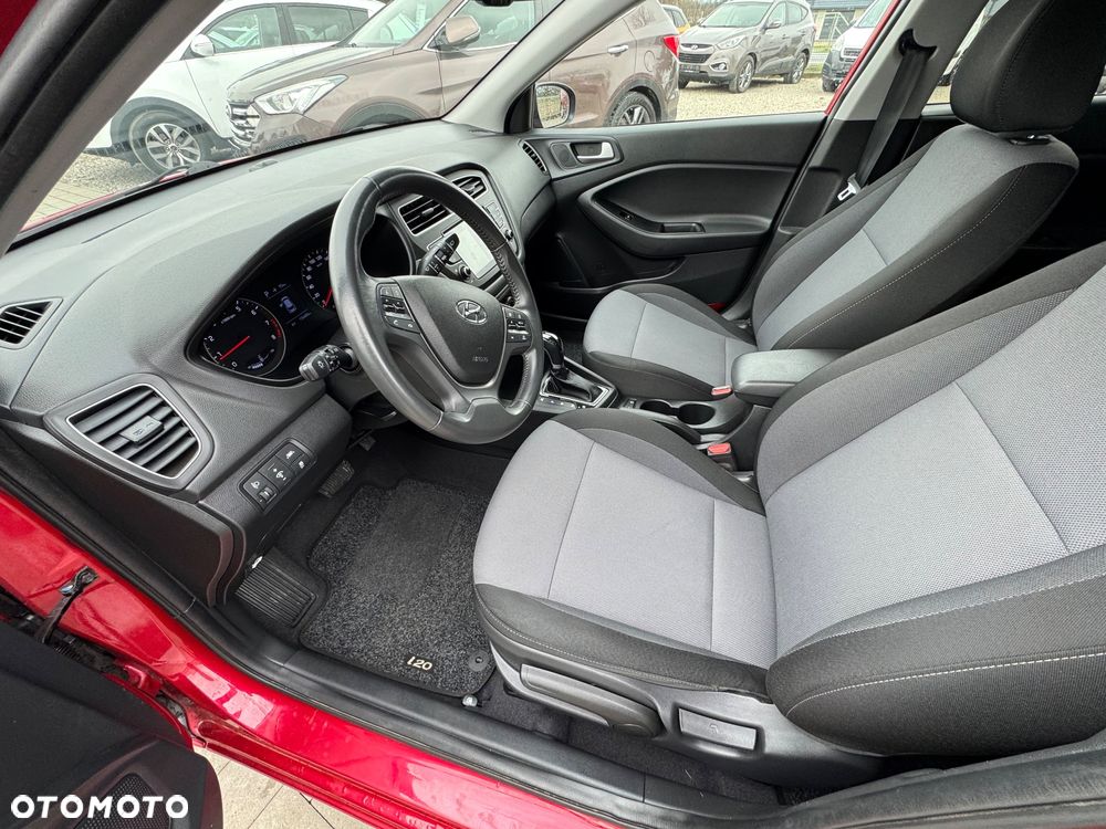 Hyundai i20 - 16