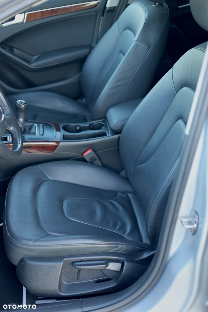 Audi A4 Limousine 1.8 TFSI Ambiente - 19