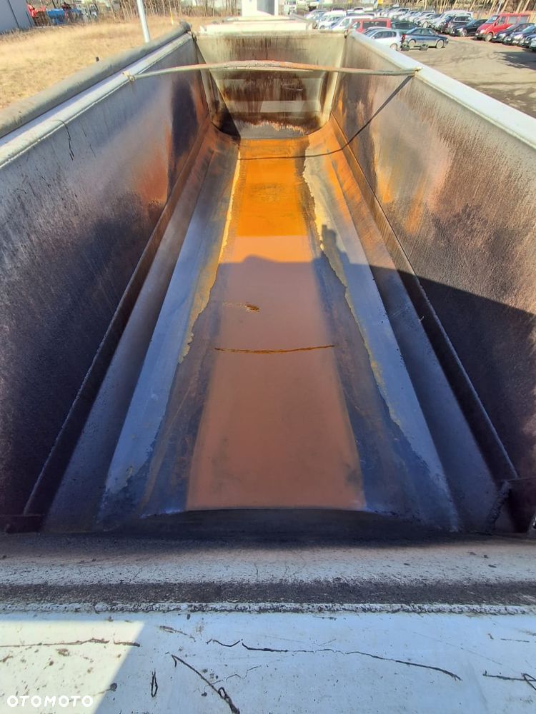 Kögel Stalowa wywrotka 27m3 - 19