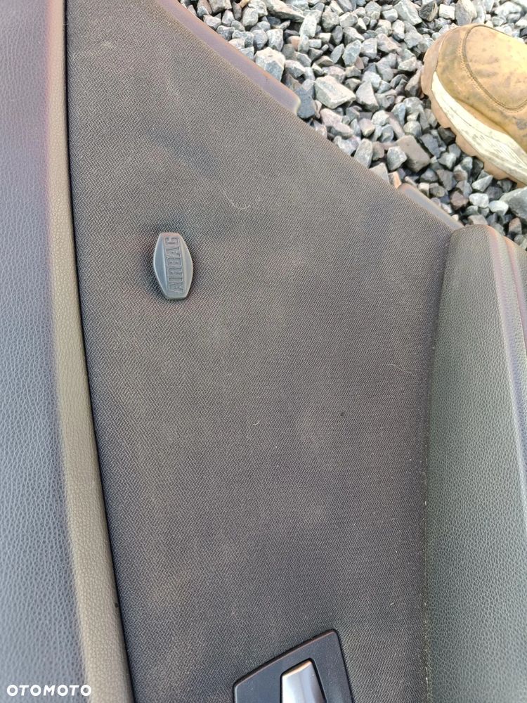BMW E60 E61 BOCZEK TAPICERKA PRAWY TYLNY TYŁ ROLETKA - 7