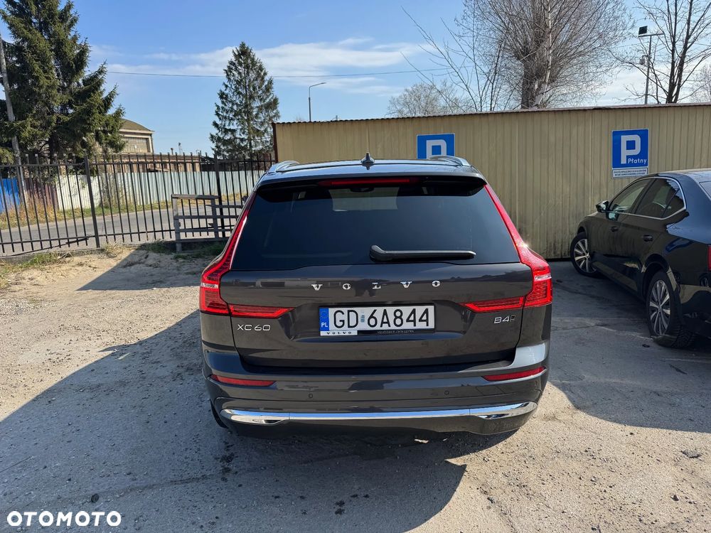 Volvo XC 60 B4 D AWD Inscription - 4