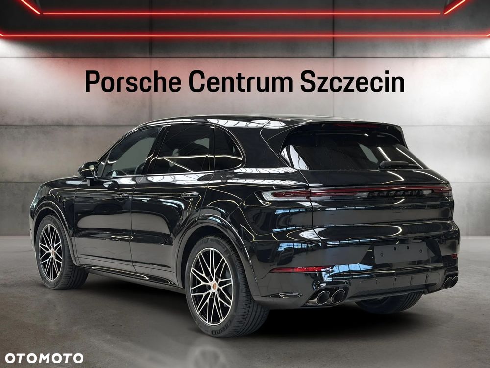 Porsche Cayenne Black Edition - 4