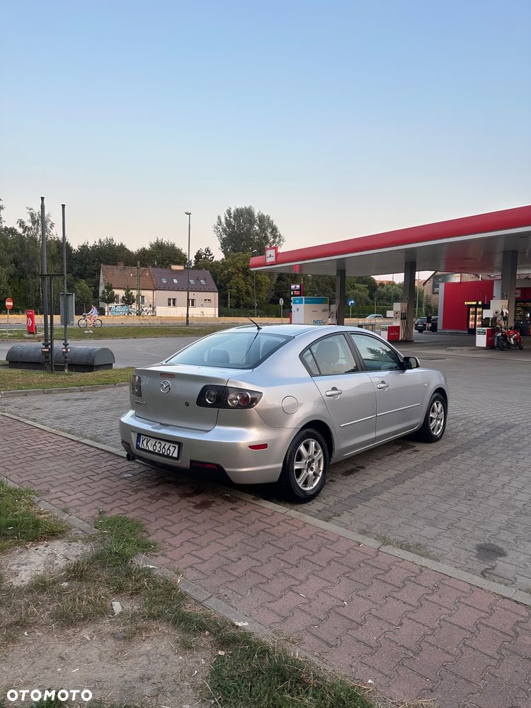 Mazda 3 - 4