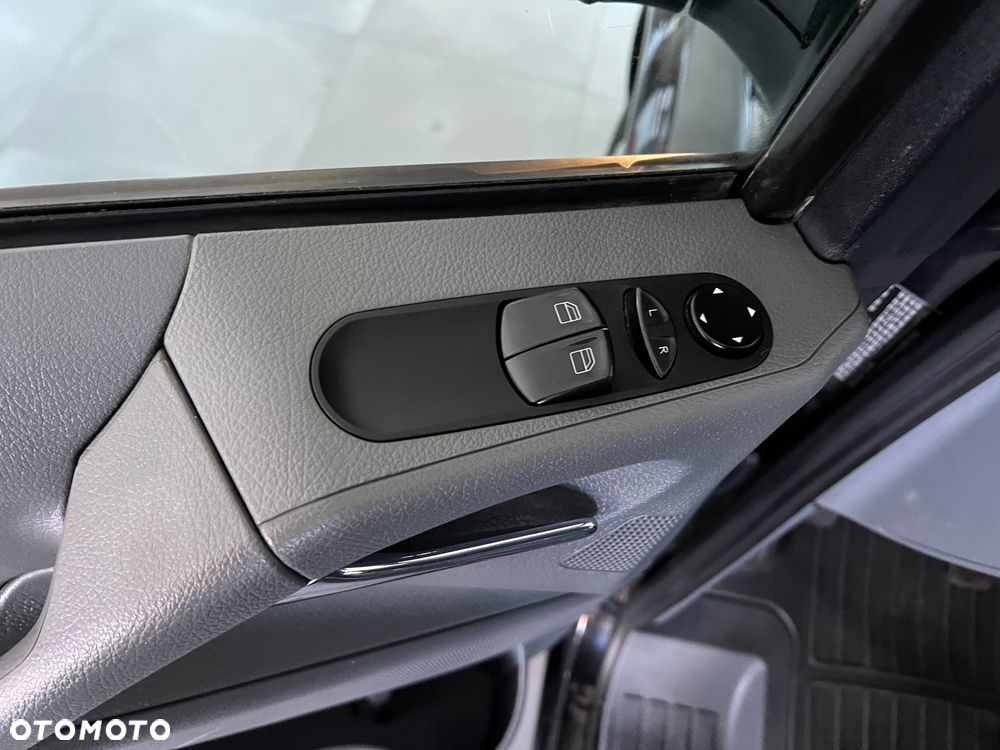 Mercedes-Benz Vito 639.701 - 16