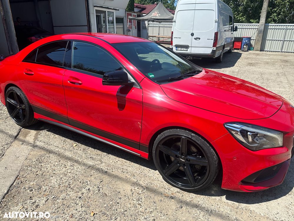 Mercedes-Benz CLA 250 7G-DCT Sport - 4