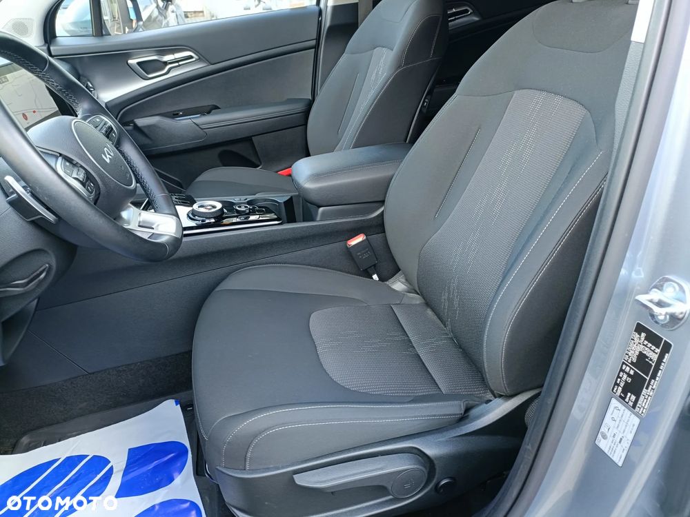 Kia Sportage 1.6 T-GDI HEV L 2WD - 11