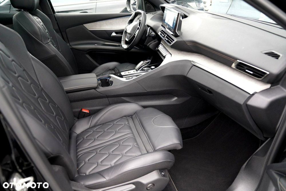 Peugeot 3008 - 17
