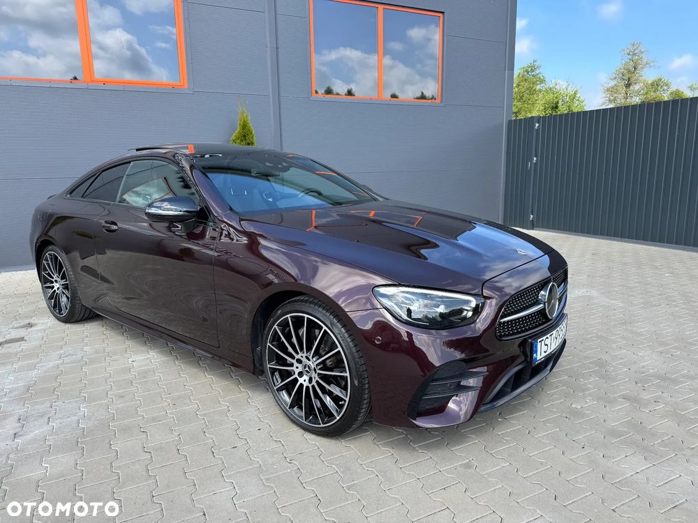 Mercedes-Benz Klasa E 300 d 4Matic 9G-TRONIC AMG Line - 7