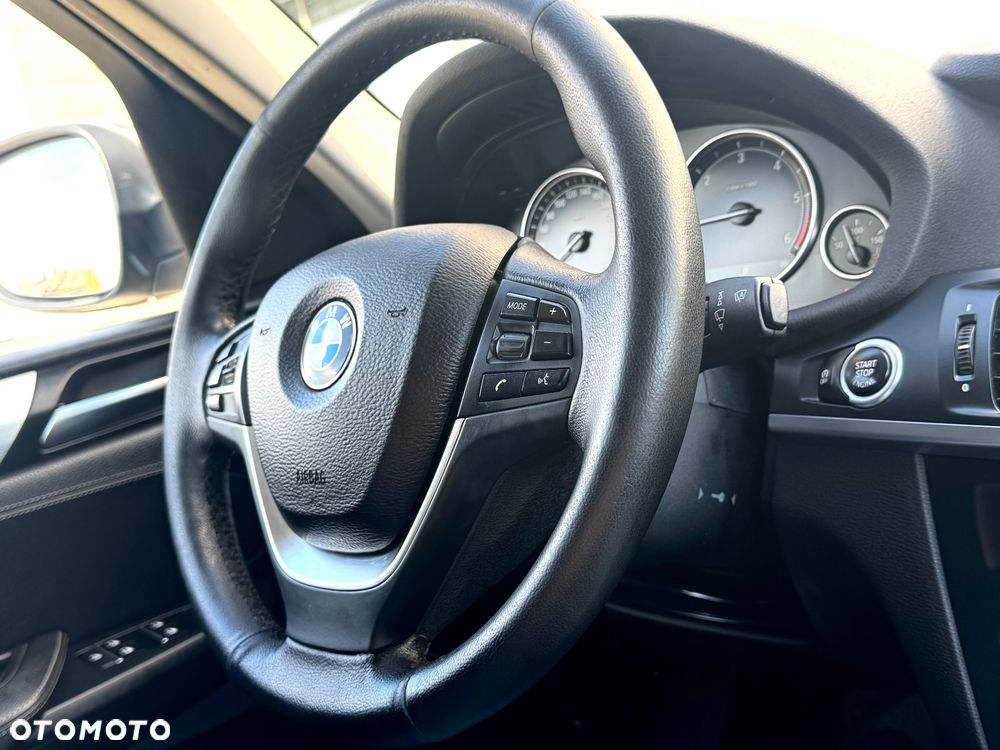BMW X3 xDrive20d - 33