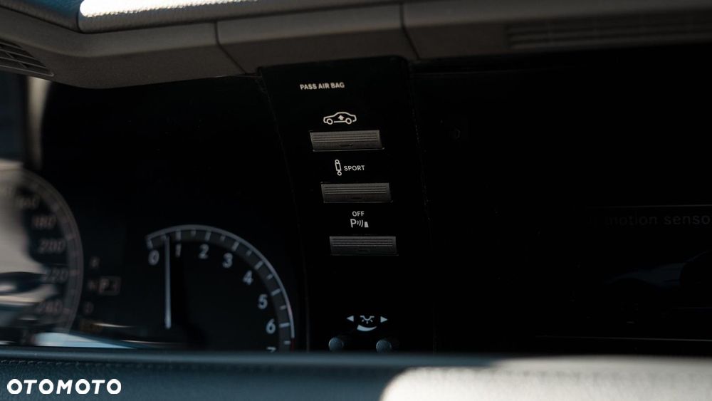 Mercedes-Benz CL 500 4-Matic BlueEff - 19