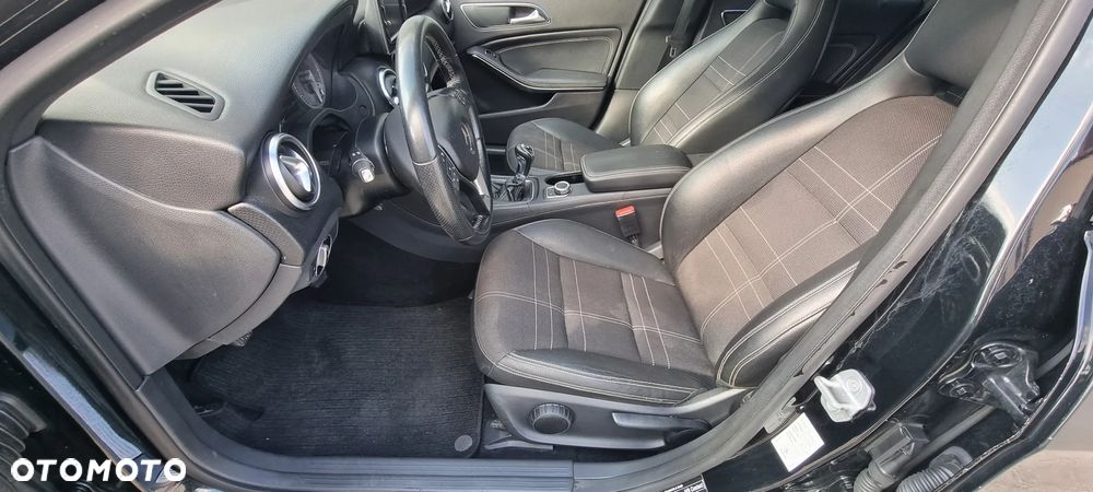 Mercedes-Benz Klasa A 180 (BlueEFFICIENCY) Style - 7