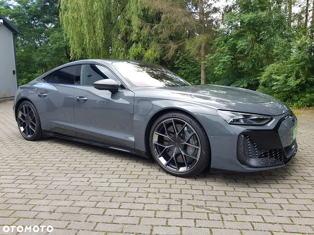 Audi e-tron GT - 4