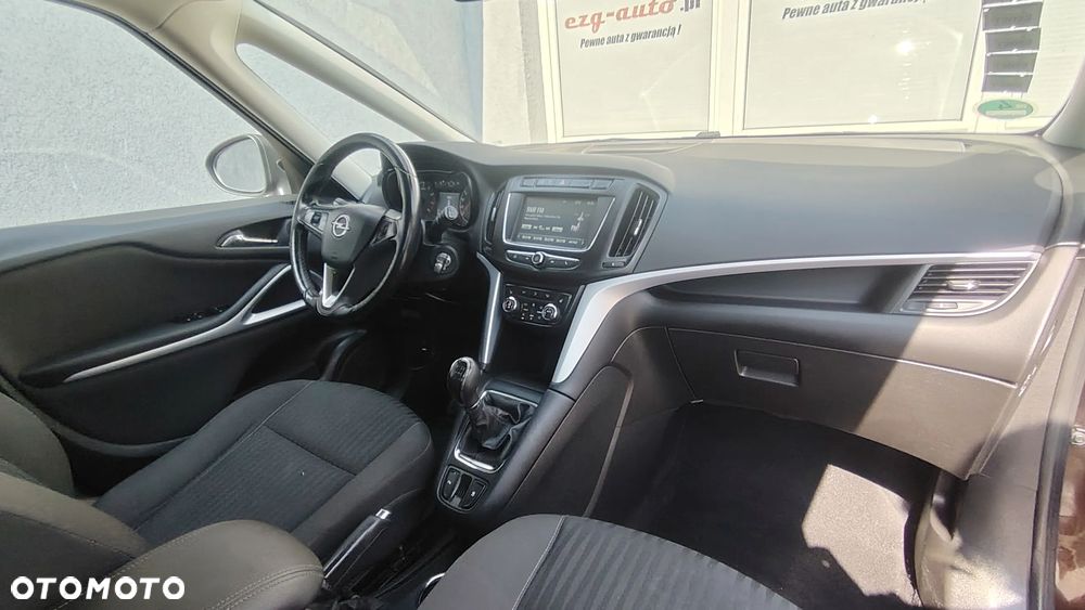 Opel Zafira 1.4 Turbo Edition - 17