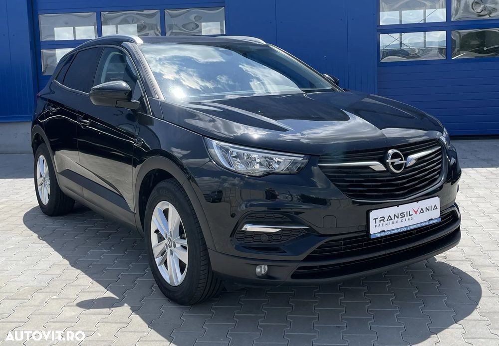 Opel Grandland 1.2 DI Automatik Business Edition - 2