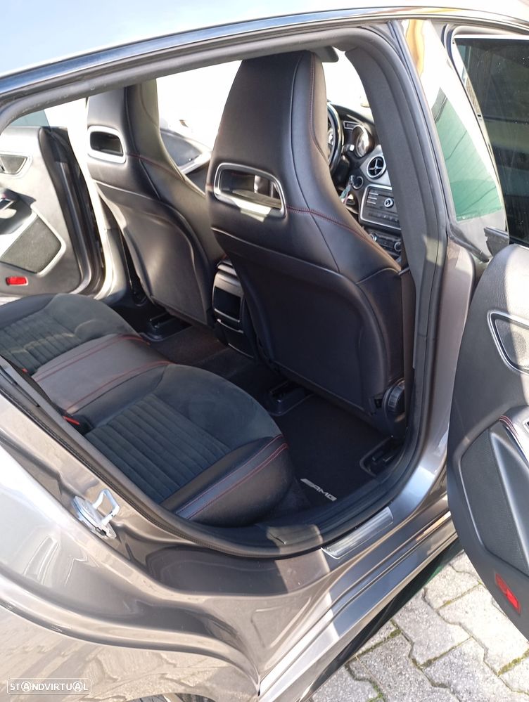 Mercedes-Benz CLA 200 d Shooting Brake AMG Line Aut. - 16