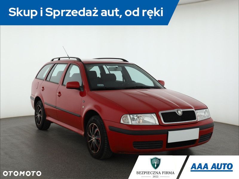 Skoda Octavia - 3
