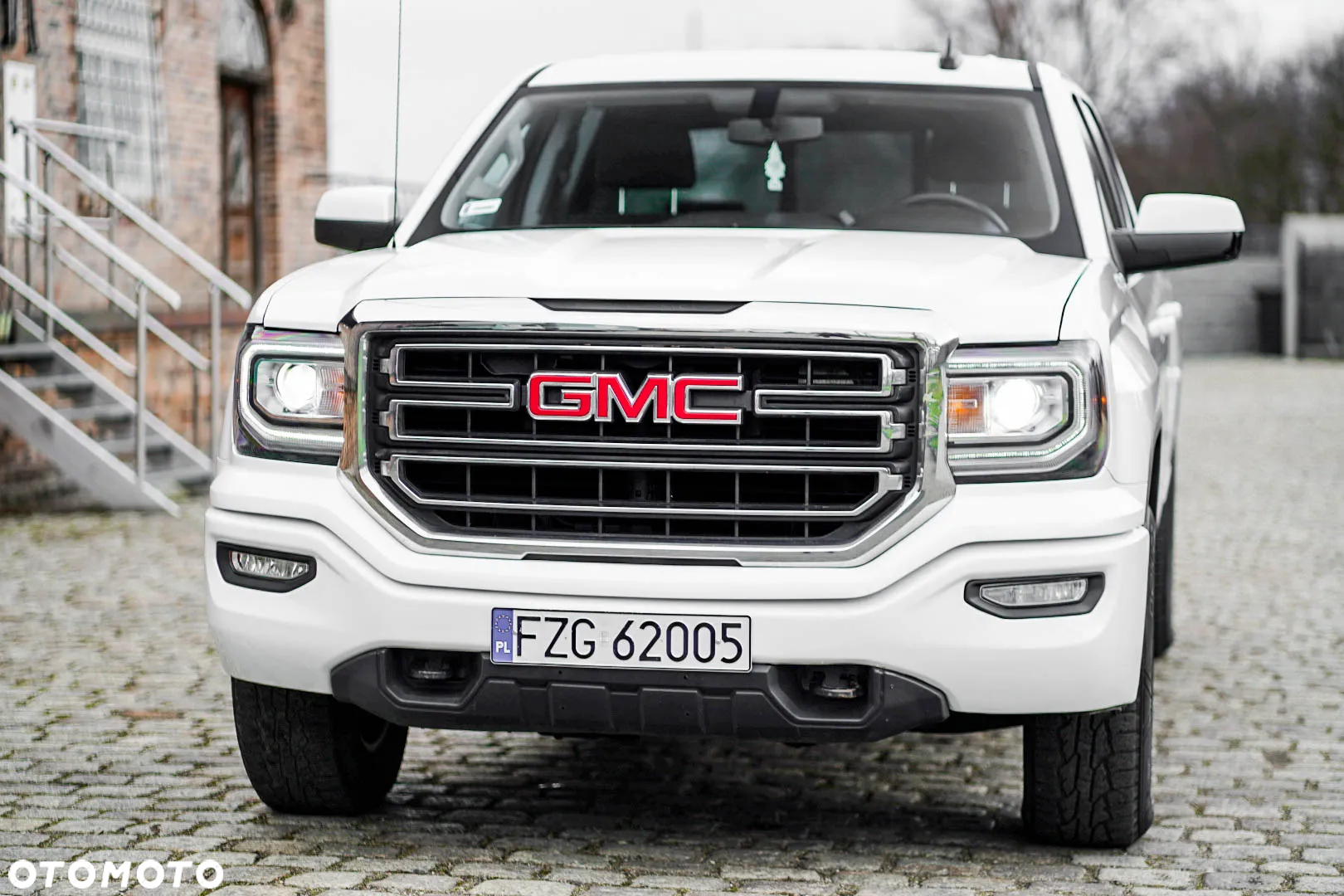 GMC Sierra - 14