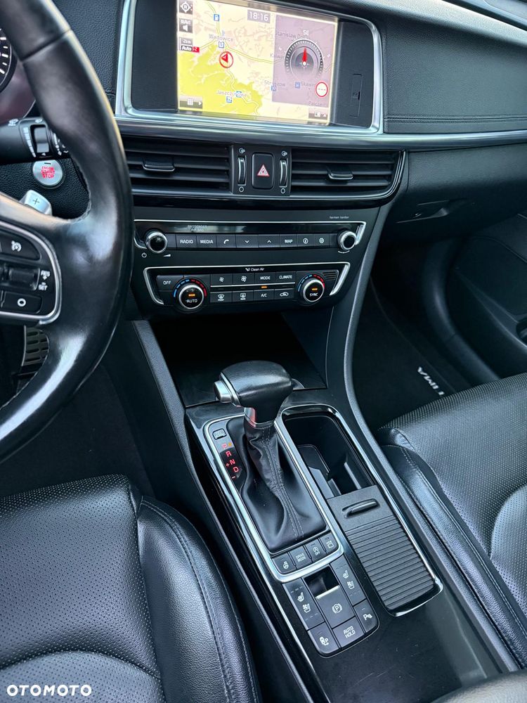 Kia Optima 1.7 CRDI XL DCT - 12