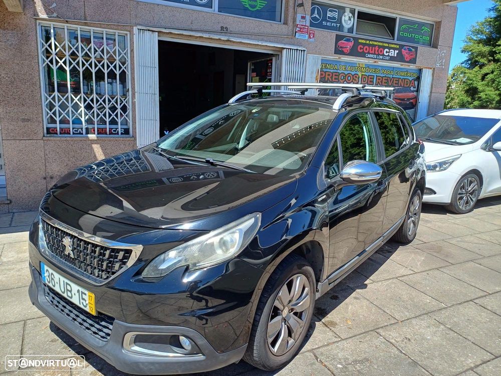 Peugeot 2008 1.2 PureTech Style - 1