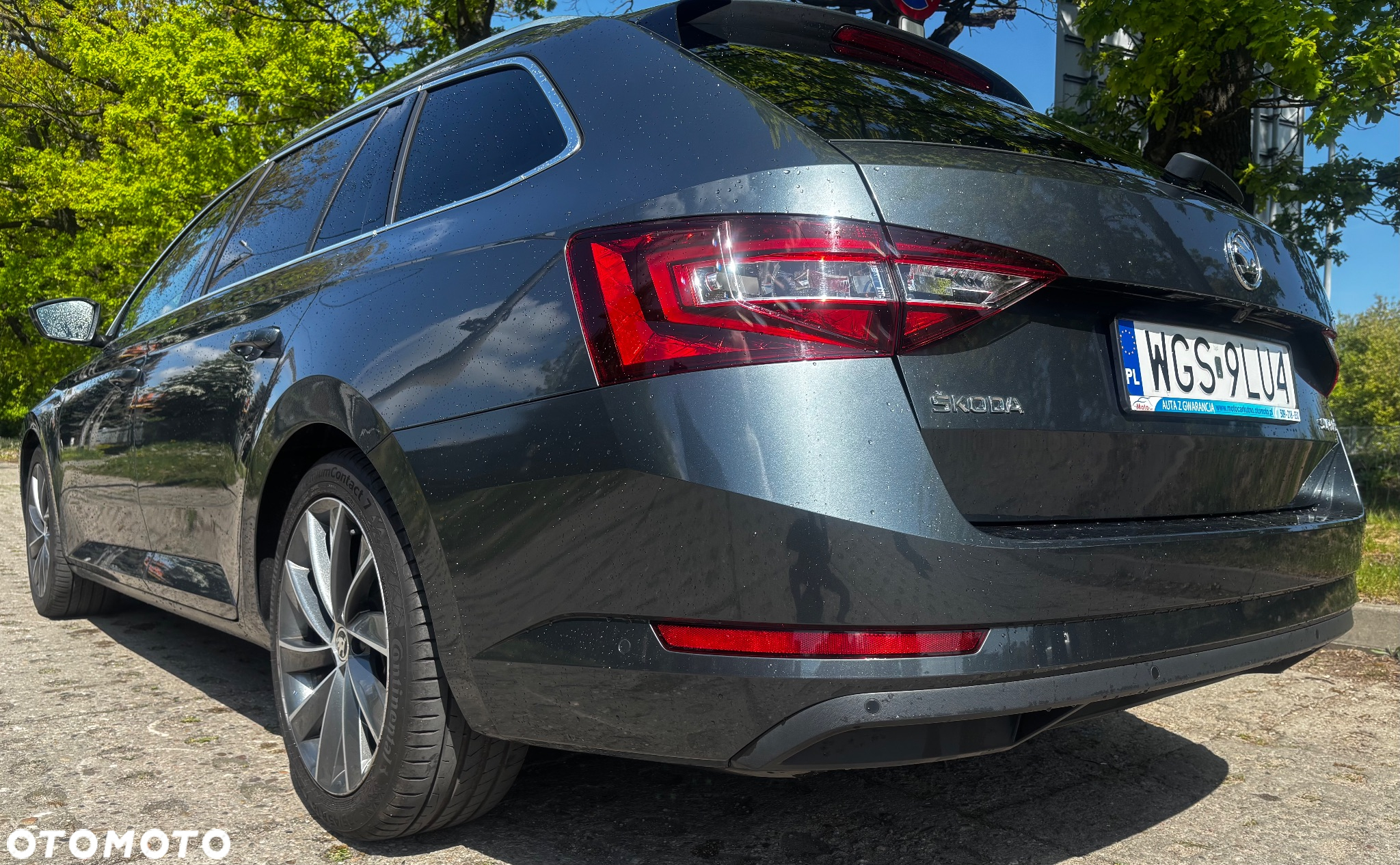Skoda Superb 2.0 TDI DSG L&K - 9