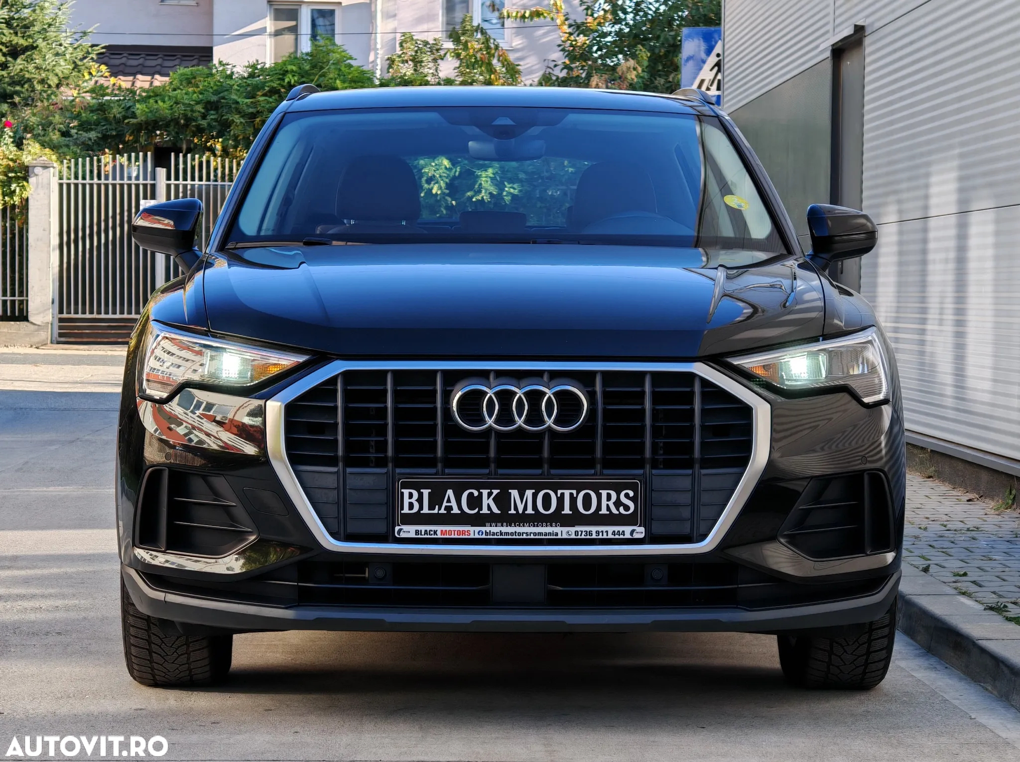 Audi Q3 2.0 35 TDI S tronic Advanced - 4